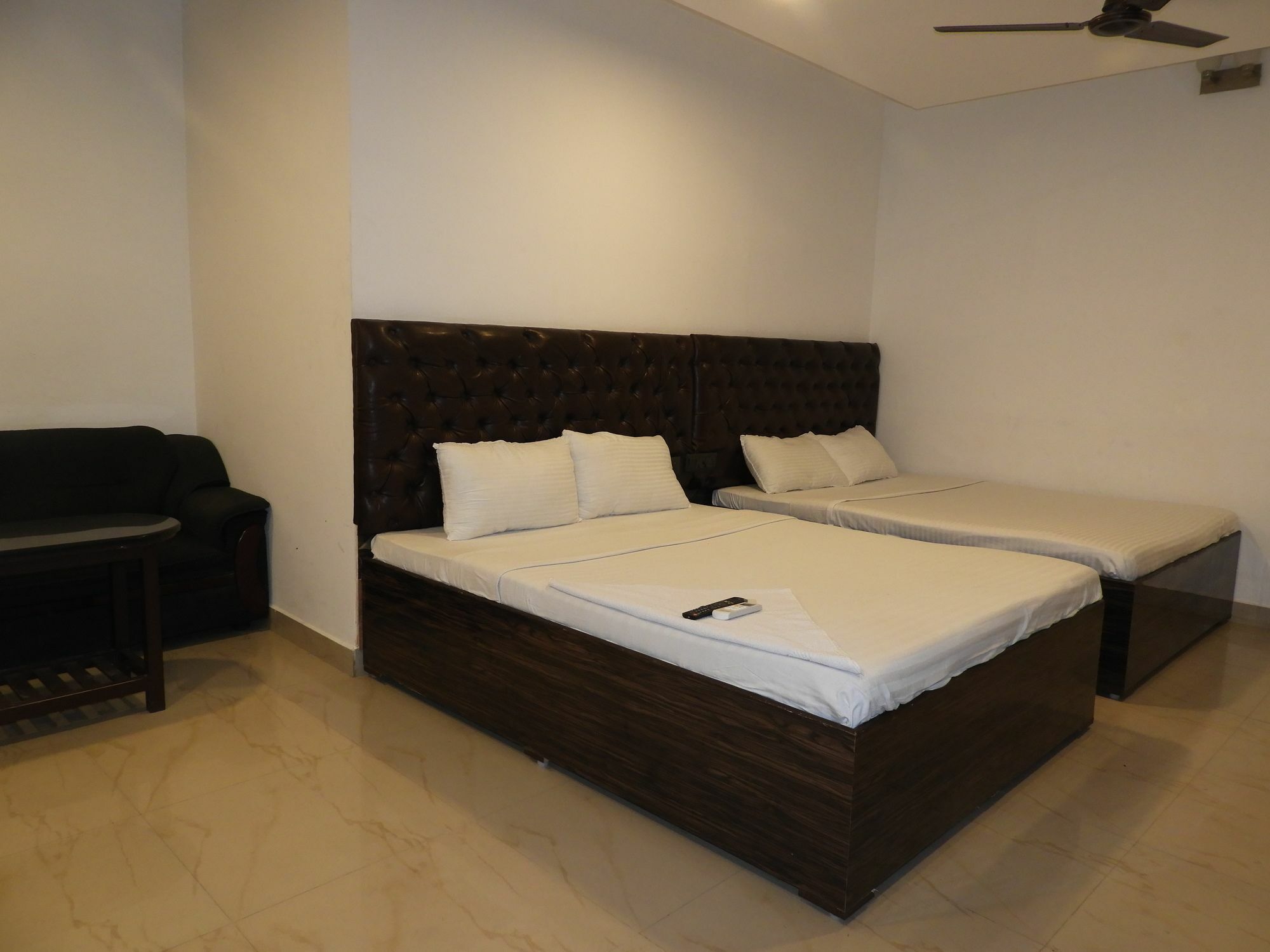 Hotel Lions India